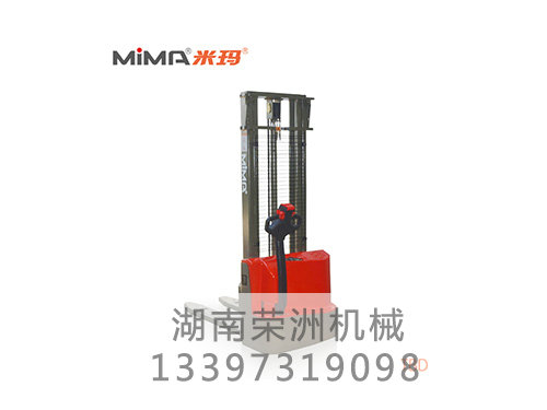 07全電動(dòng)托盤(pán)堆垛車(chē)TBD 07全電動(dòng)托盤(pán)堆垛車(chē)TBD